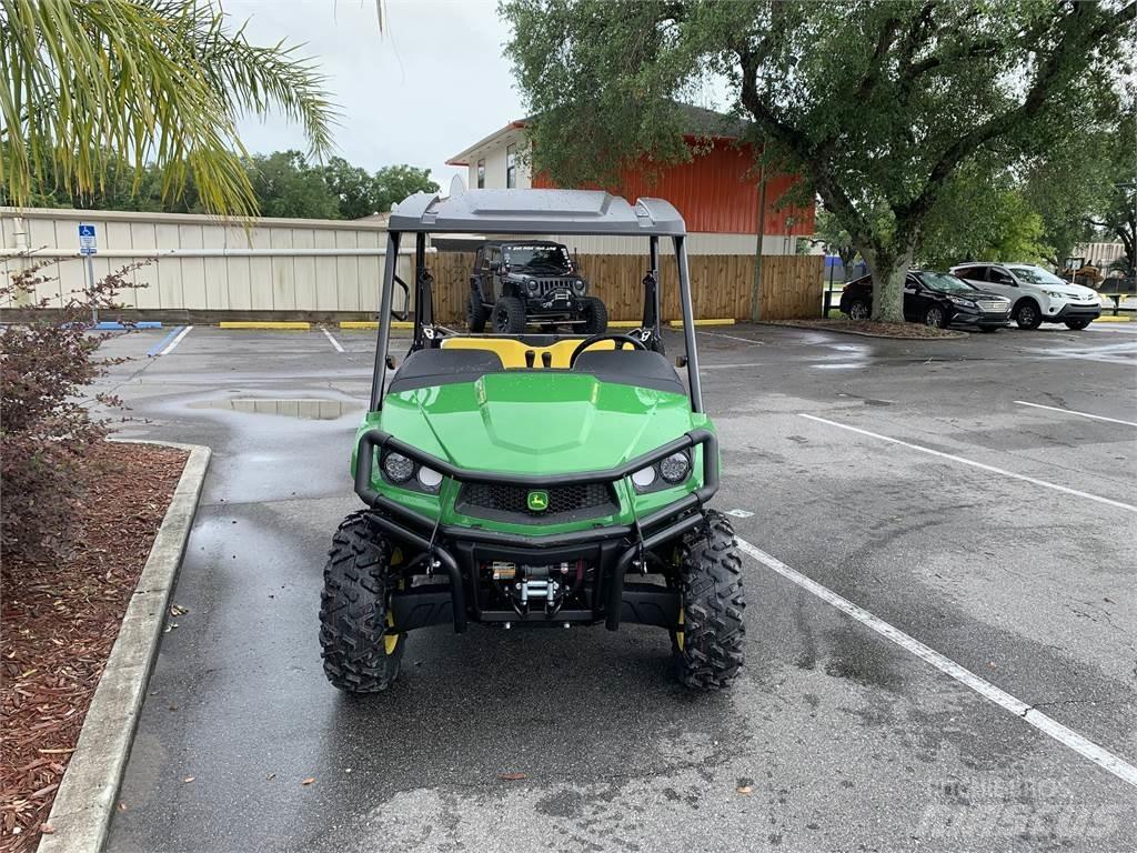 John Deere 590M Arbeitsfahrzeuge