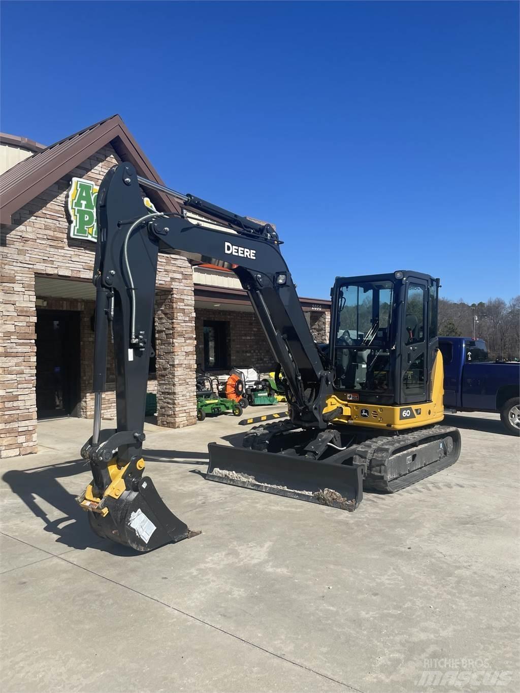 John Deere 60 P Minibagger < 7t