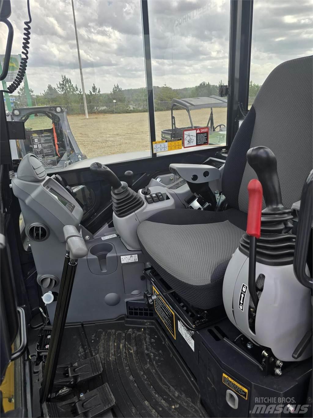 John Deere 60 P Minibagger < 7t