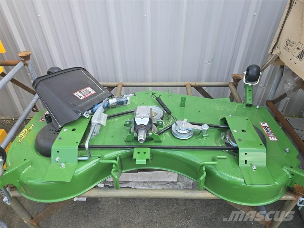 John Deere 60D Reitermäher