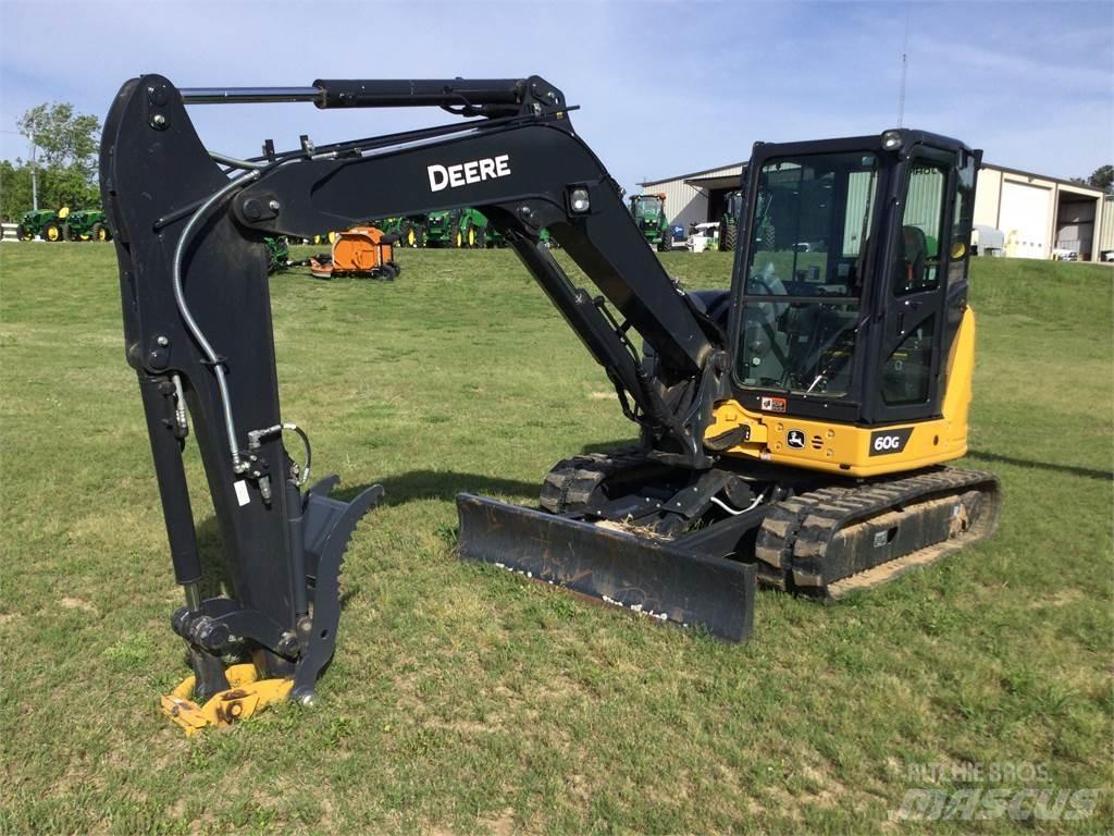 John Deere 60G Minibagger < 7t