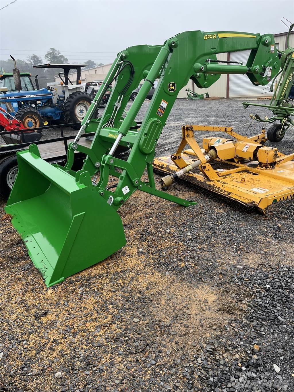 John Deere 620R Traktoren