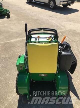 John Deere 636M Reitermäher