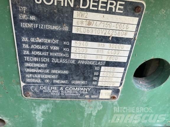 John Deere 6910 Traktoren