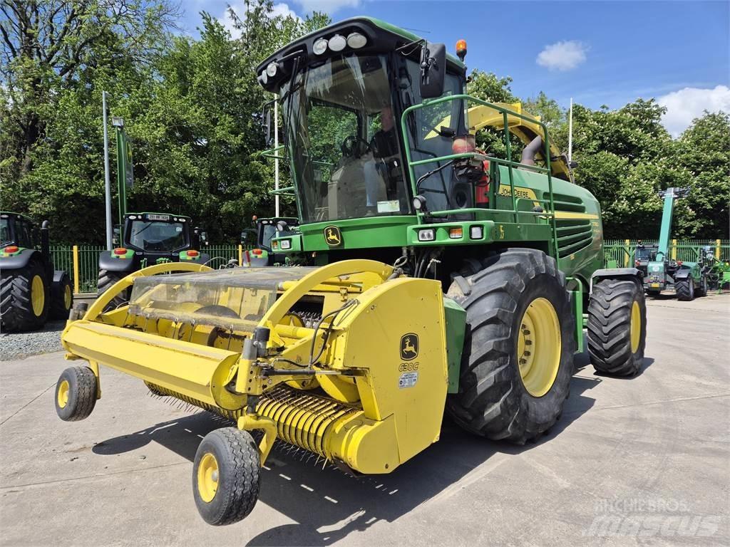 John Deere 7780 Feldhäcksler