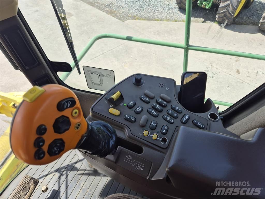 John Deere 7780 Feldhäcksler