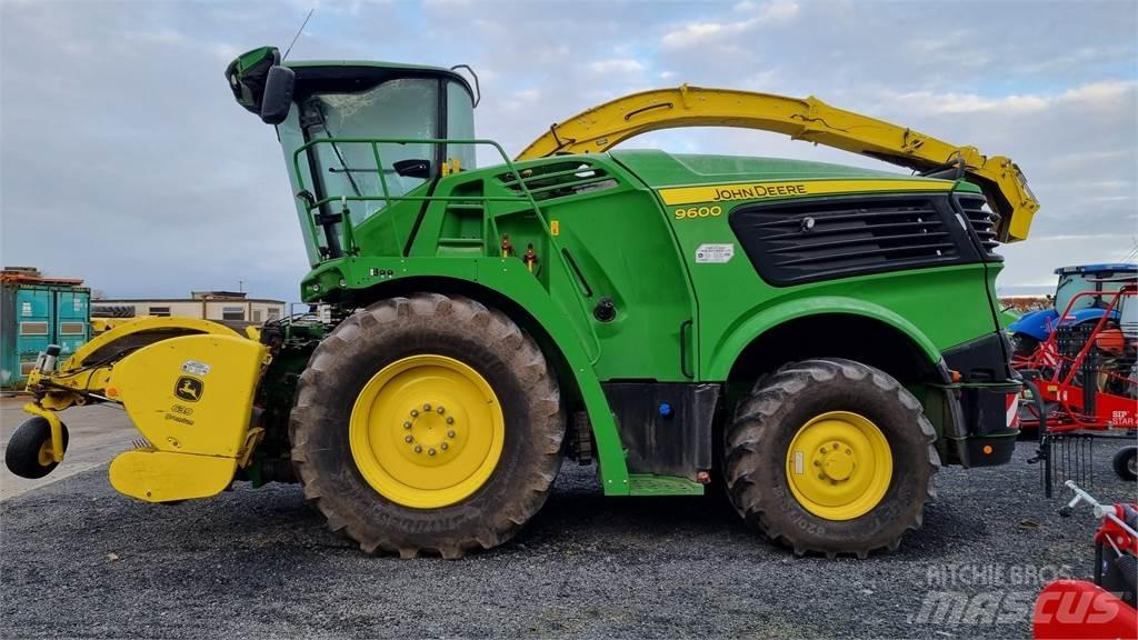 John Deere 9600 Feldhäcksler