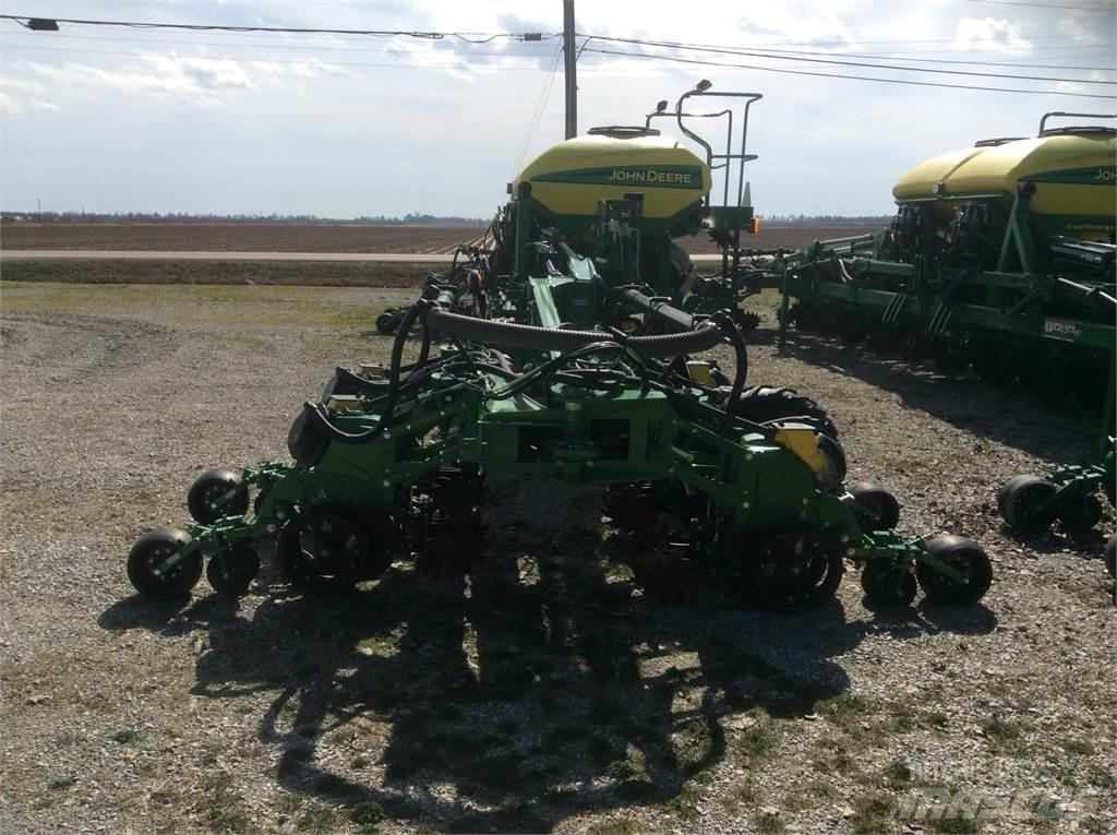 John Deere DR18 Pflanzmaschinen