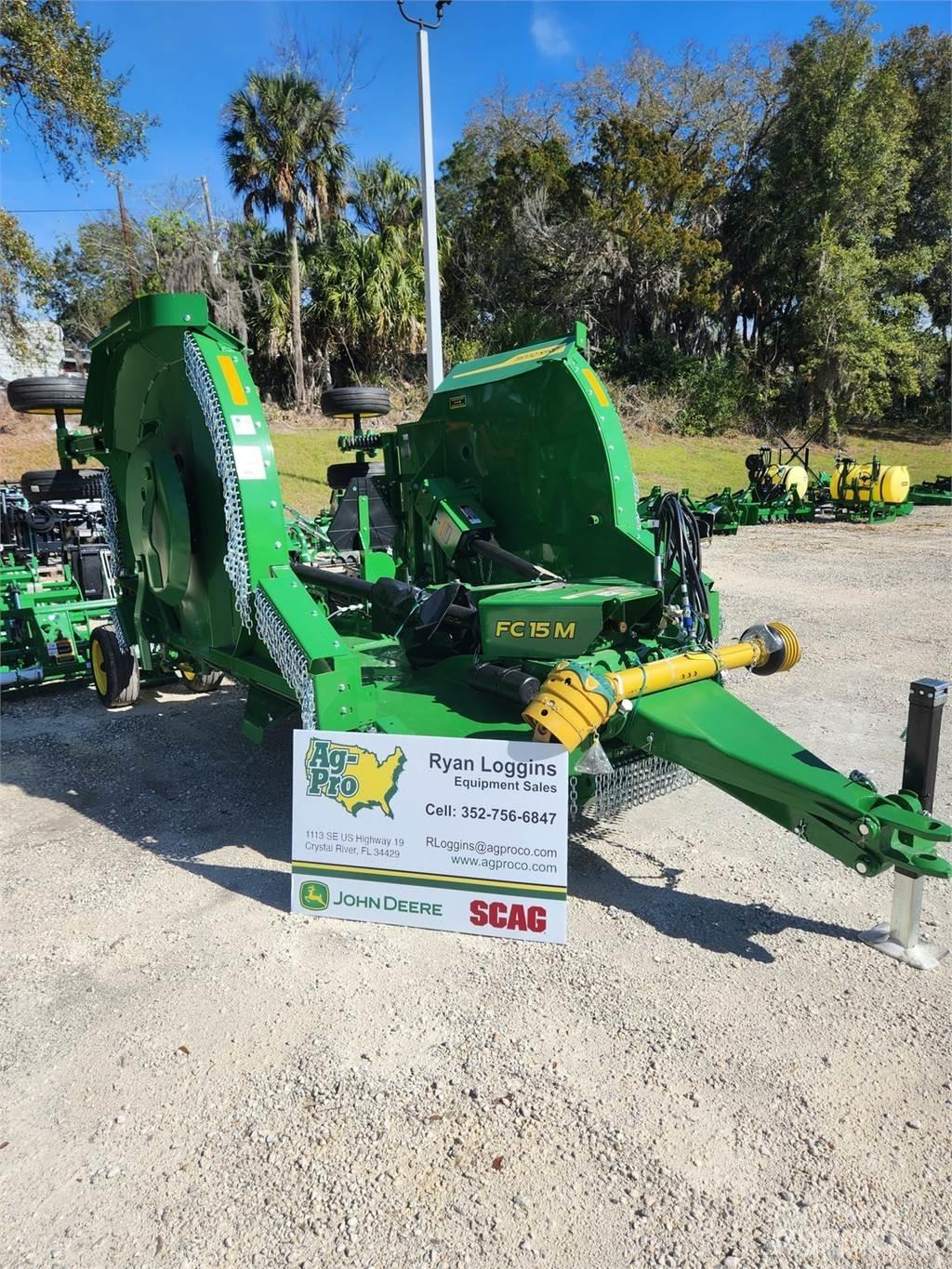John Deere FC15M Ballenschredder, -schneider und -wickler
