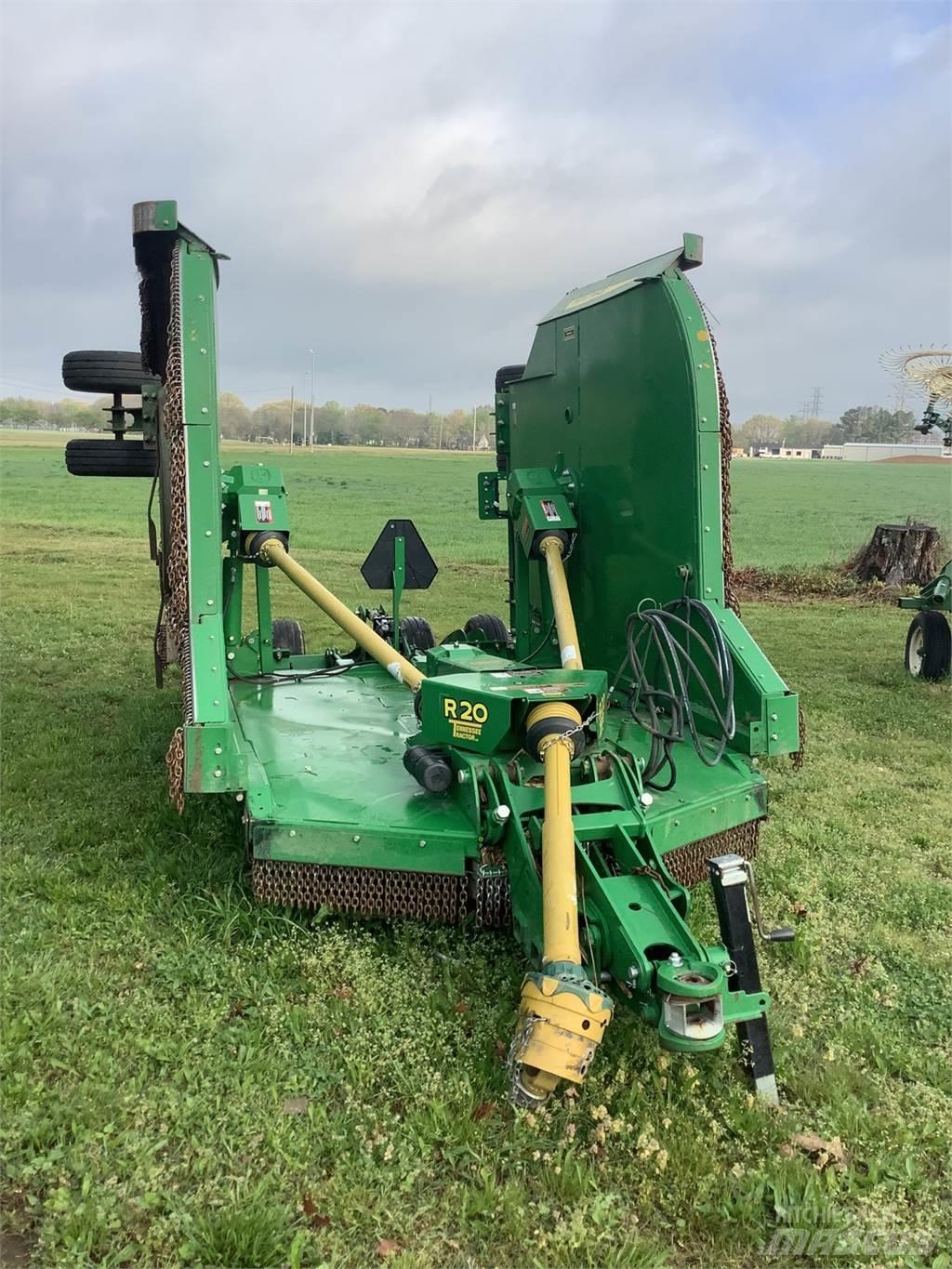 John Deere R20 Ballenschredder, -schneider und -wickler