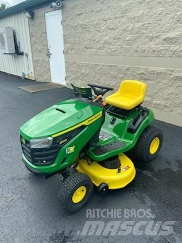 John Deere S100 Reitermäher