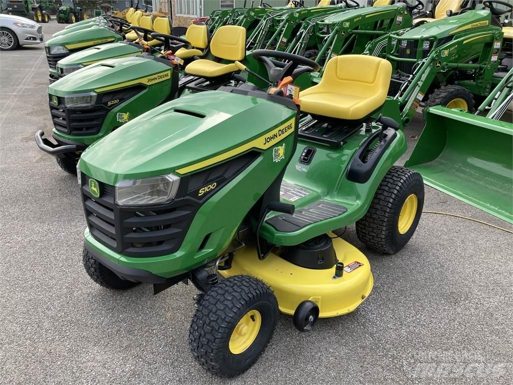 John Deere S100 Reitermäher