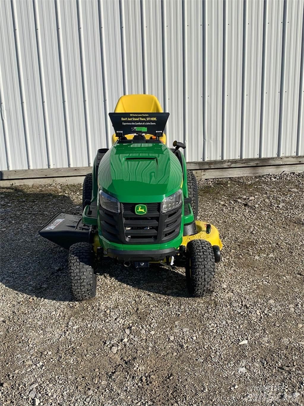 John Deere S120 Reitermäher