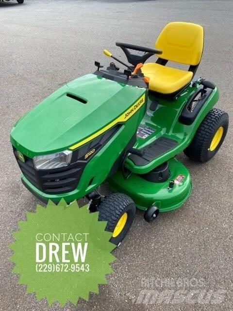John Deere S120 Reitermäher
