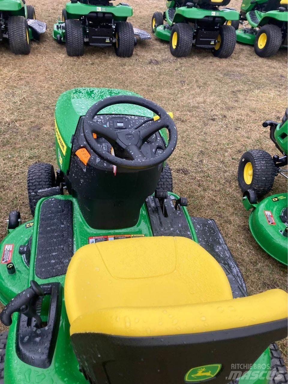 John Deere s120 Reitermäher