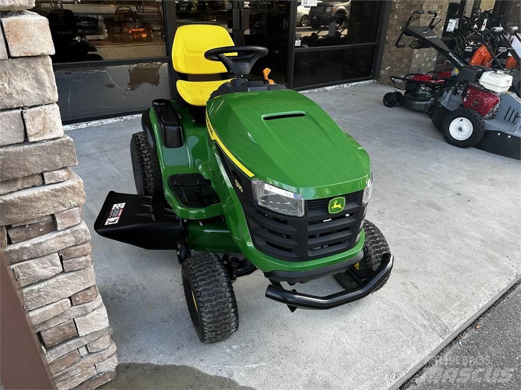 John Deere S130 Reitermäher