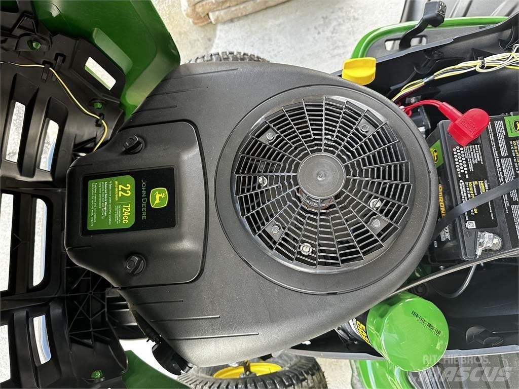John Deere S130 Reitermäher
