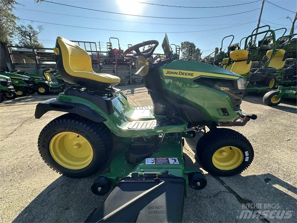 John Deere S180 Kleintraktoren
