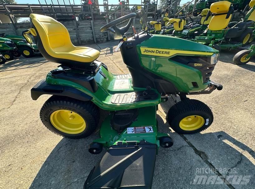 John Deere S180 Kleintraktoren