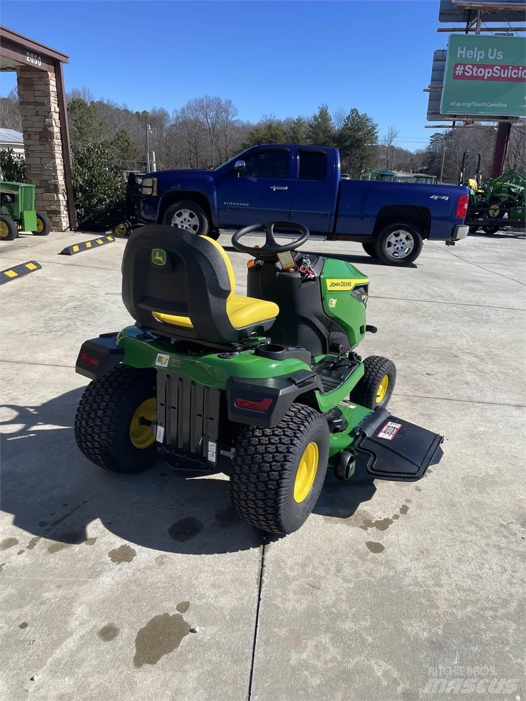 John Deere S240 Kleintraktoren