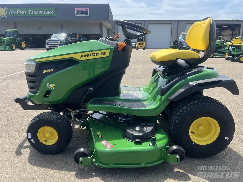 John Deere S240 Kleintraktoren