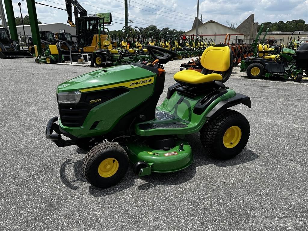 John Deere S240 Kleintraktoren