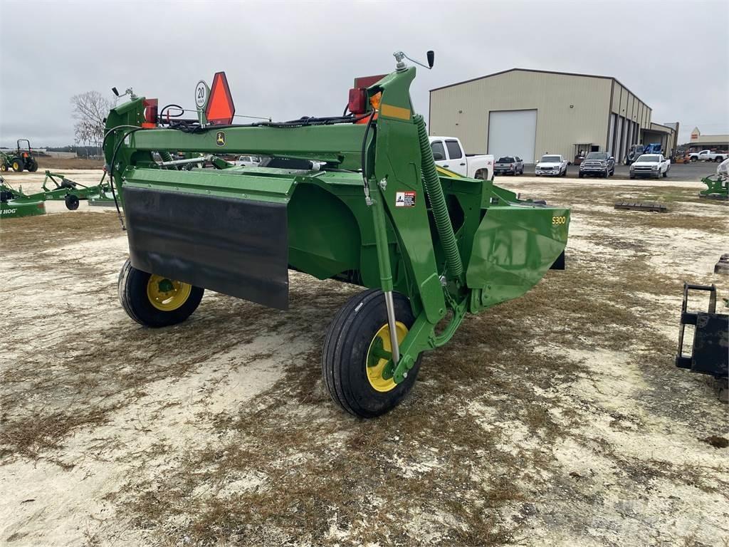 John Deere S300 Mähwerke