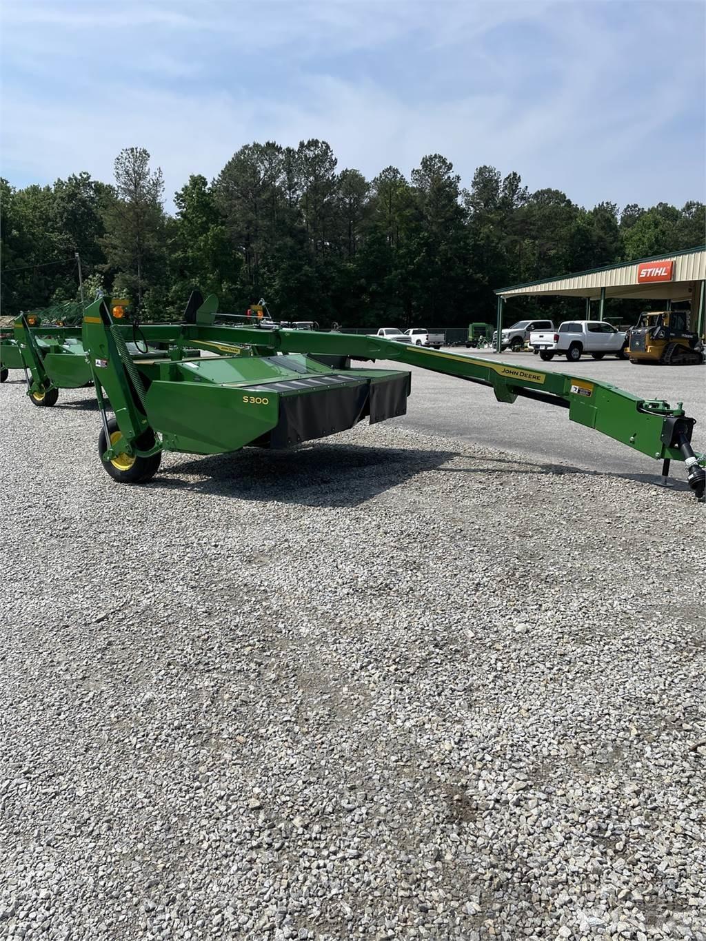 John Deere S300 Mähwerke