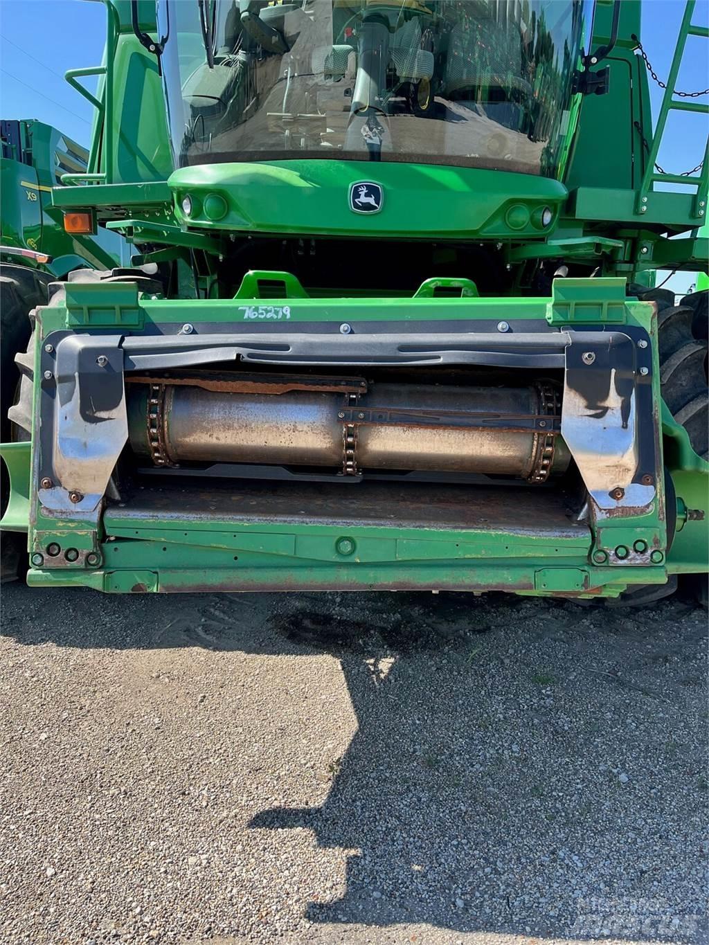 John Deere S680 Mähdrescher