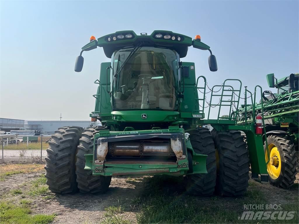 John Deere S680 Mähdrescher