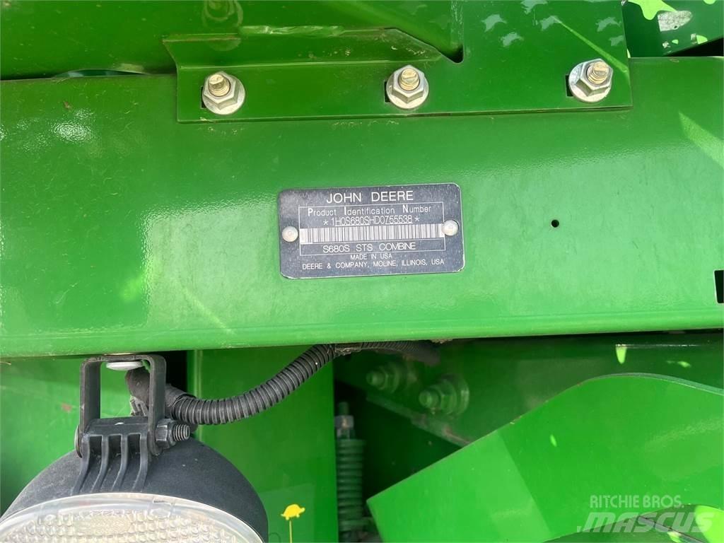 John Deere S680 Mähdrescher