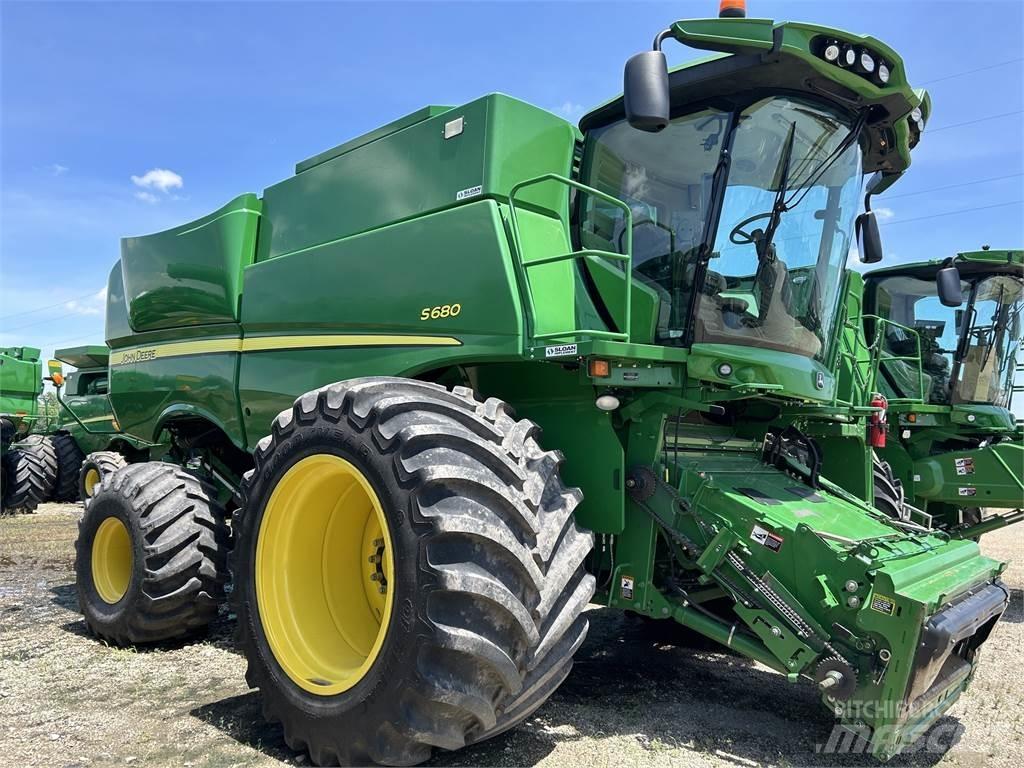 John Deere S680 Mähdrescher