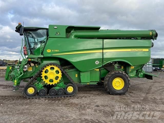 John Deere S780 Mähdrescher