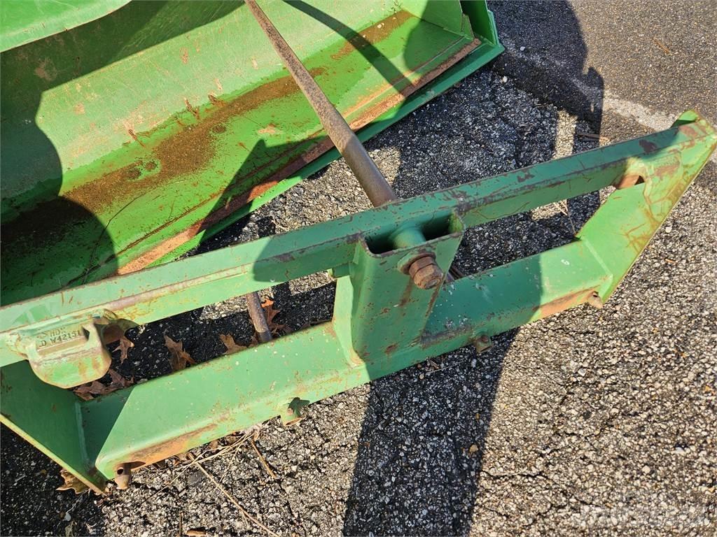 John Deere SE Sonstige Grünlandgeräte