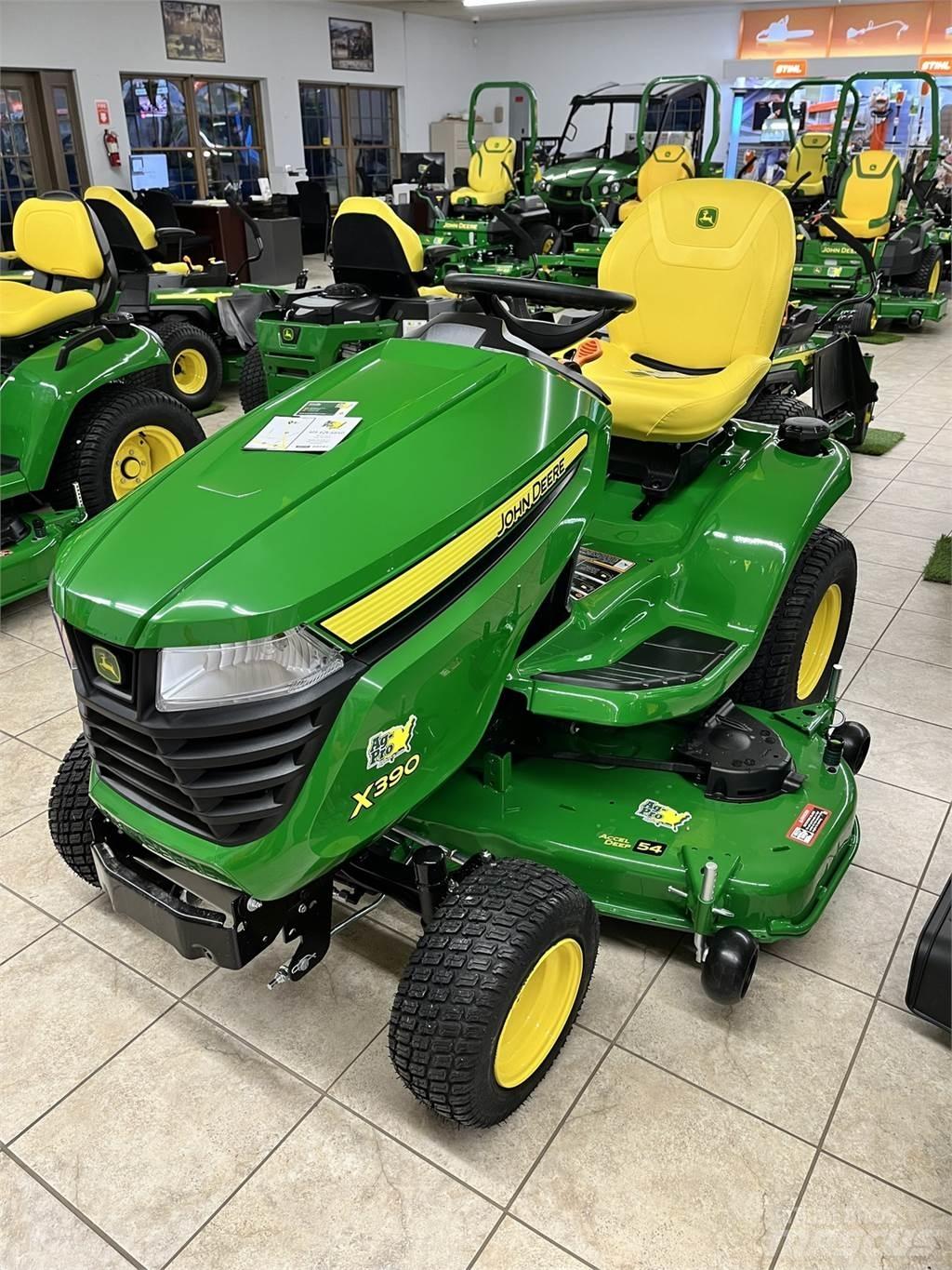 John Deere X390 Kleintraktoren