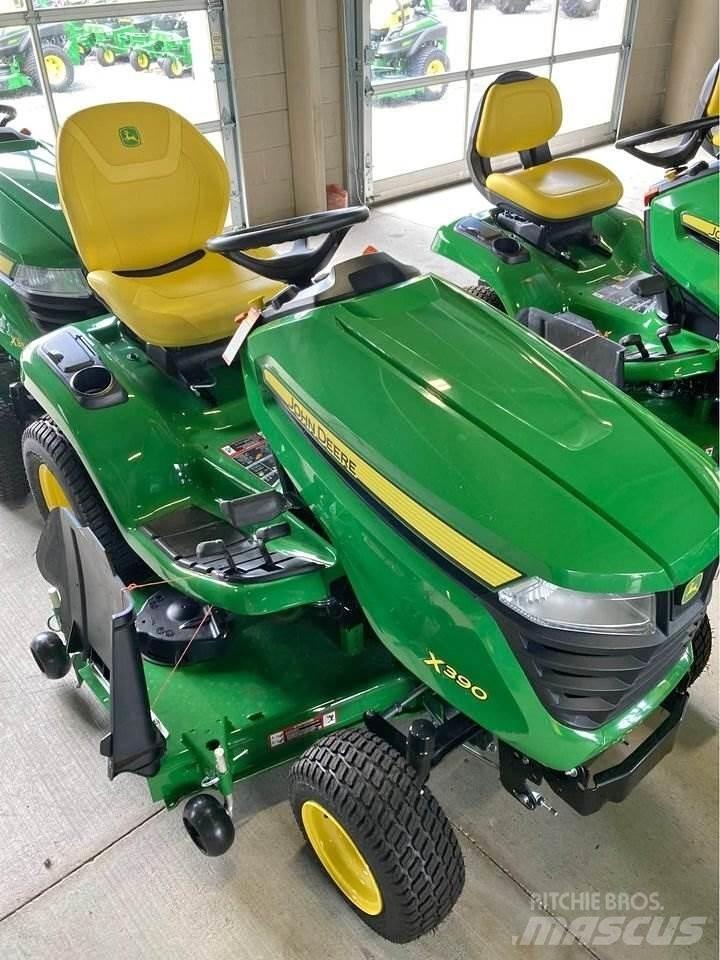 John Deere X390 Kleintraktoren
