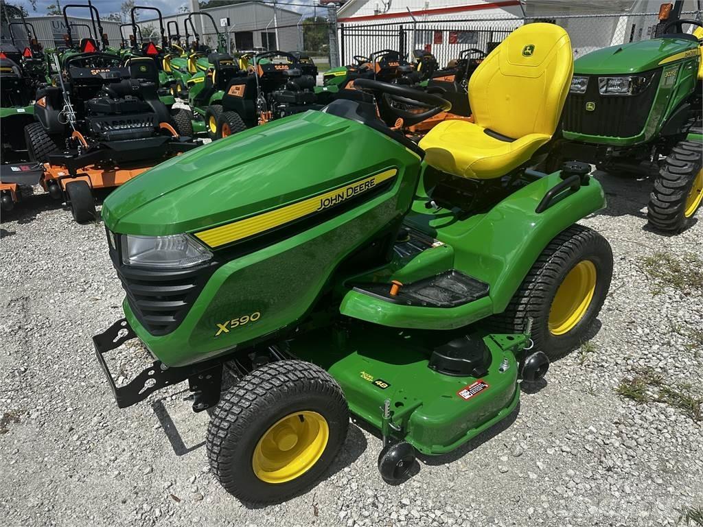 John Deere X590 Kleintraktoren