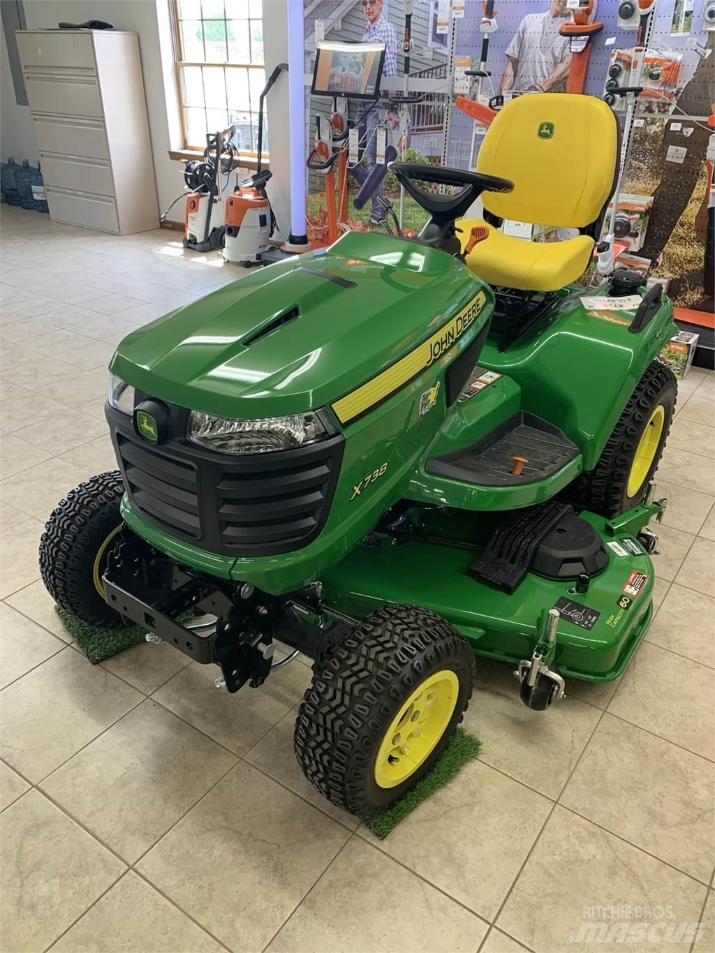 John Deere X738 Kleintraktoren