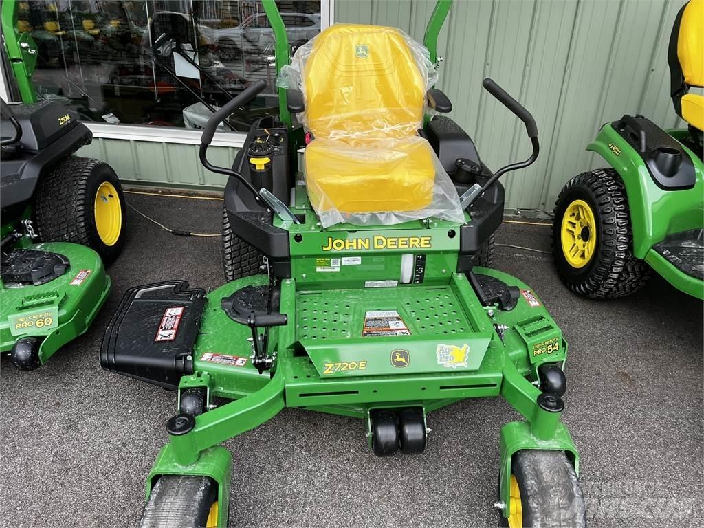 John Deere Z720E Null-Wendekreis Mäher