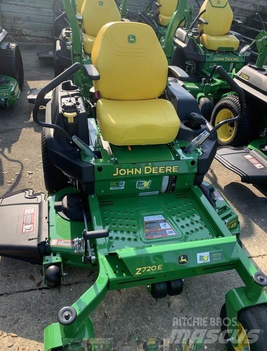 John Deere Z720E Null-Wendekreis Mäher