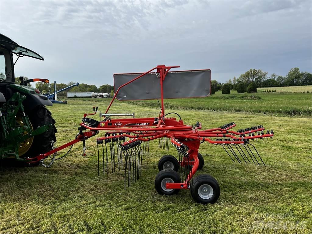 Kuhn GA4231T Kreiselheuer/-wender