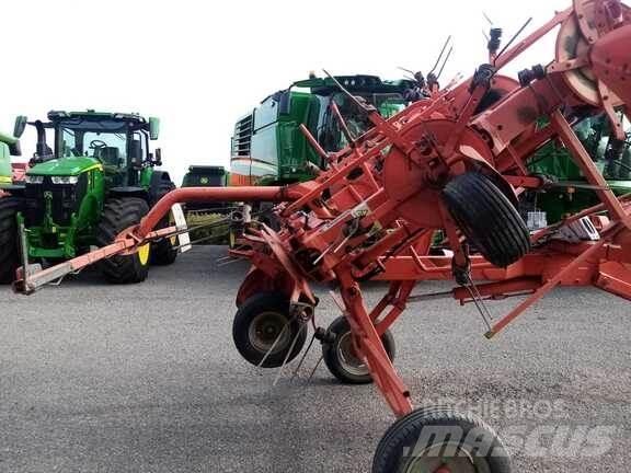 Kuhn GF 7702 Kreiselheuer/-wender