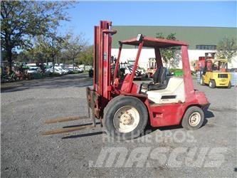 Manitou MCE25H Andere Gabelstapler
