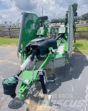 Rhino TS10 Ballenschredder, -schneider und -wickler