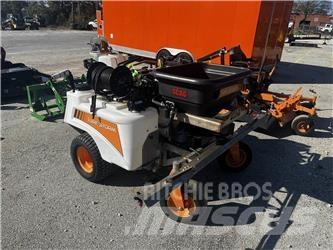 Scag TURF STORM Mineraldüngerstreuer