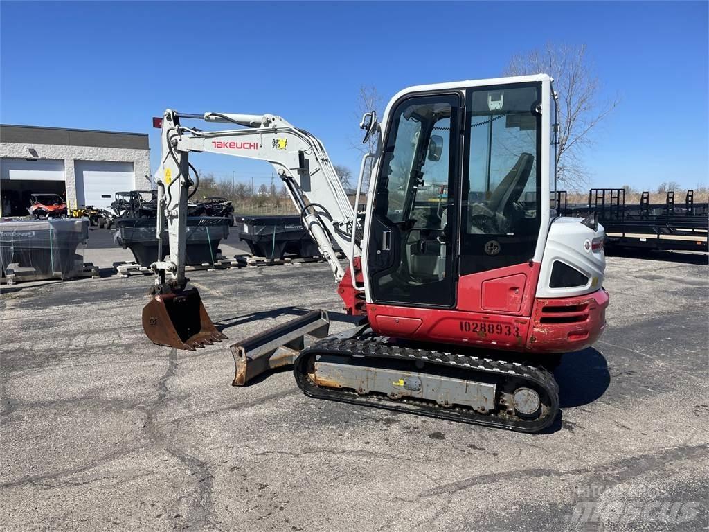 Takeuchi TB240C Minibagger < 7t