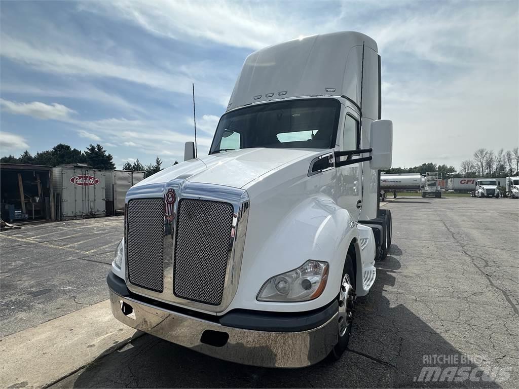 Kenworth T680 Sattelzugmaschinen