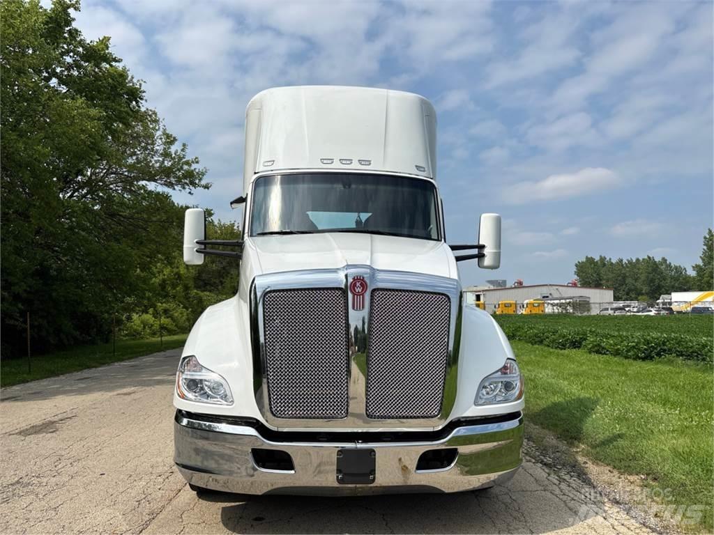 Kenworth T680 Sattelzugmaschinen