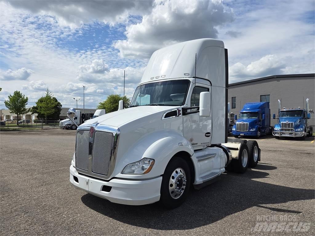 Kenworth T680 Sattelzugmaschinen
