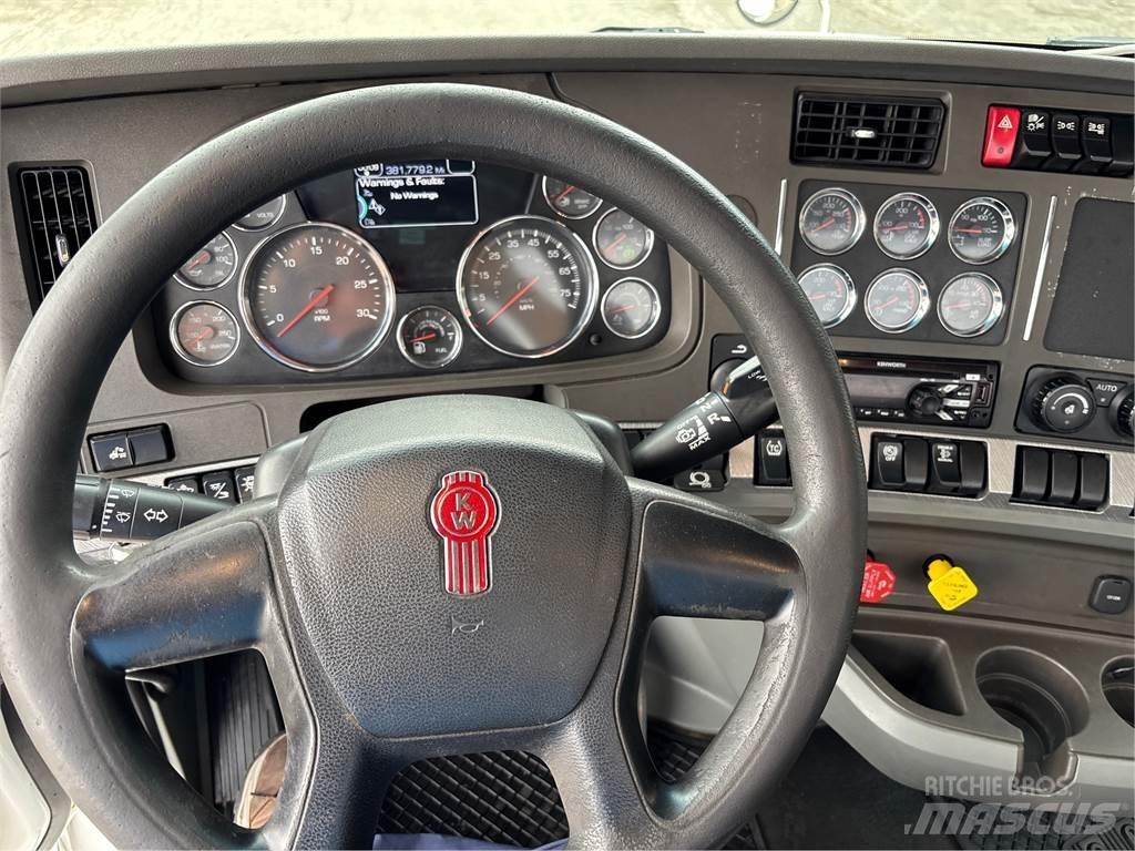 Kenworth T680 Sattelzugmaschinen